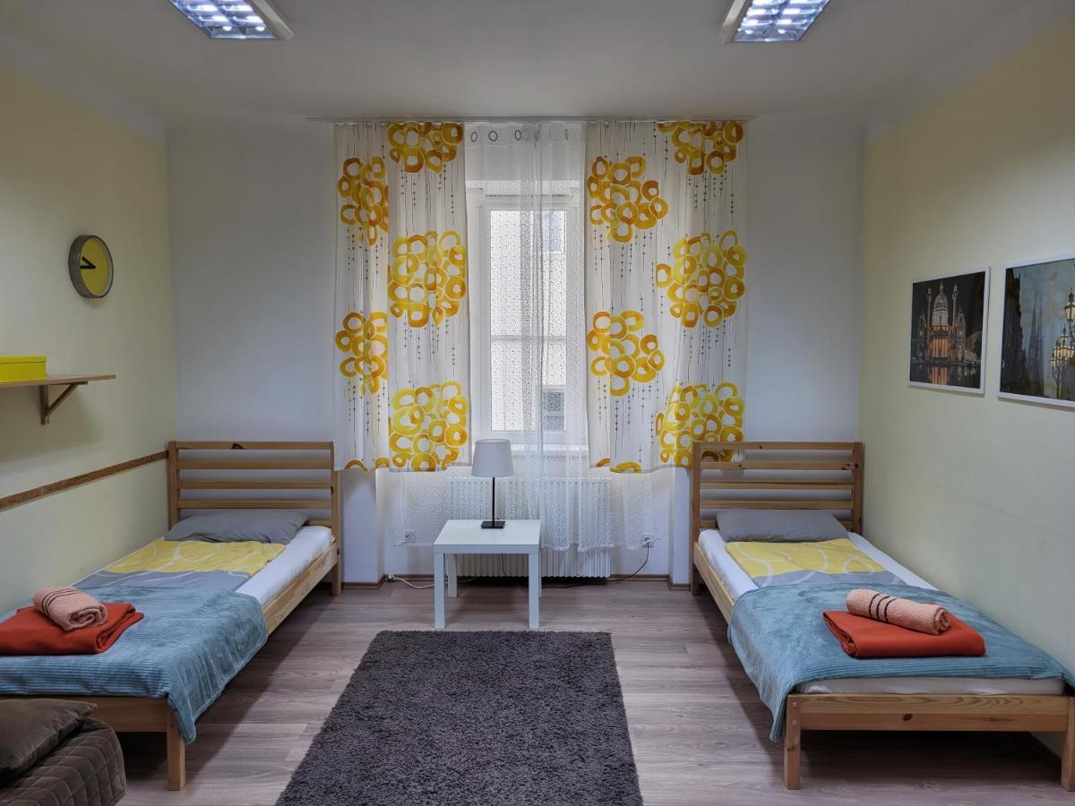 Budget Studio Near Prater Wien Ngoại thất bức ảnh